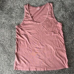 Athleta Scoop Neck Tank
